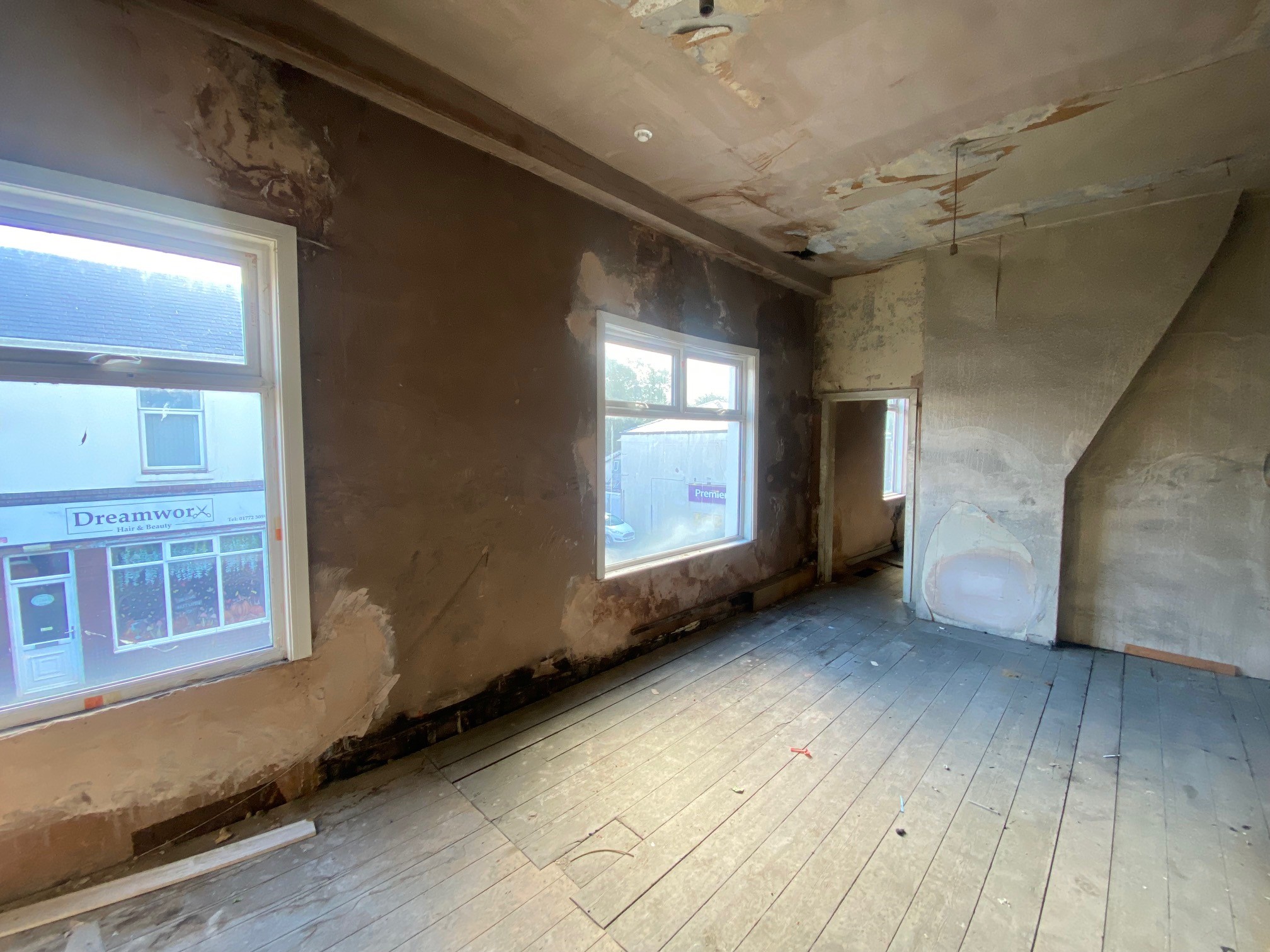 WH FF front room 1 35-37 Plungington Road, Preston PR1 7EP Freehold Investment