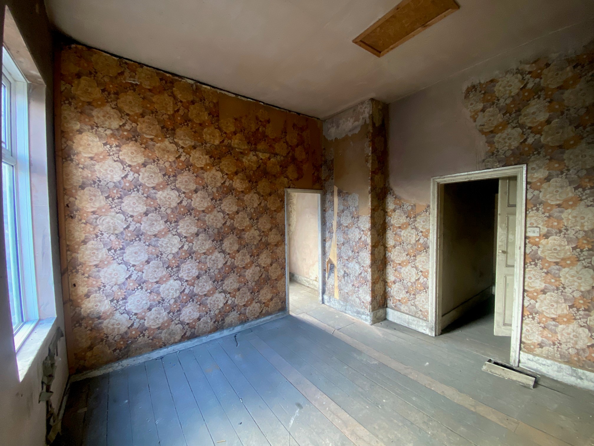 WH FF front room 2 35-37 Plungington Road, Preston PR1 7EP Freehold Investment
